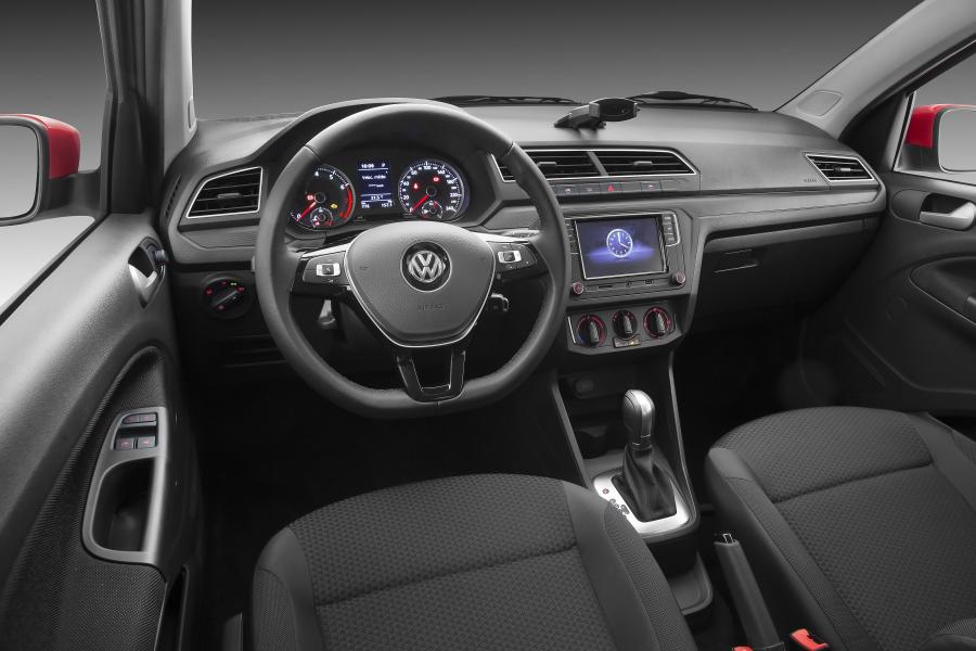 Торпедо Volkswagen Gol 5-Door 2018 года  (фото 9 из 13)